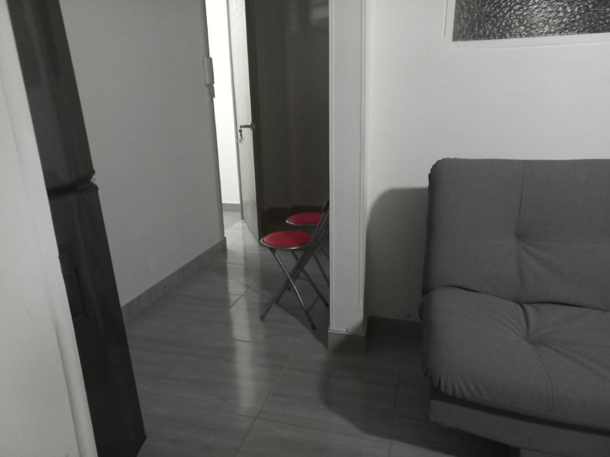 Apartament Aparta Estudio Amoblado 4 Medellin, San Joaquin Zewnętrze zdjęcie