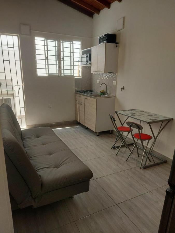 Apartament Aparta Estudio Amoblado 4 Medellin, San Joaquin Zewnętrze zdjęcie