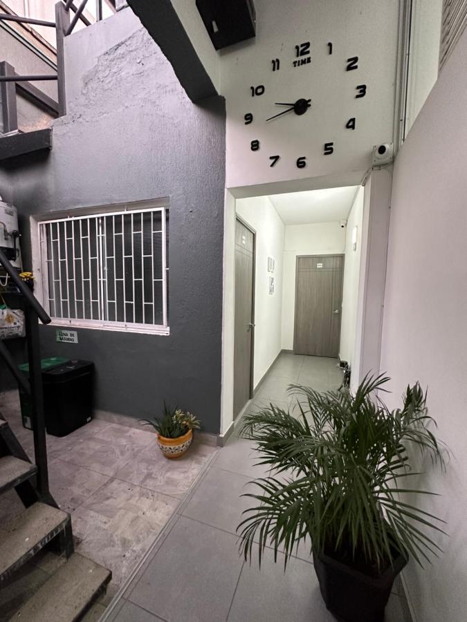 Apartament Aparta Estudio Amoblado 4 Medellin, San Joaquin Zewnętrze zdjęcie