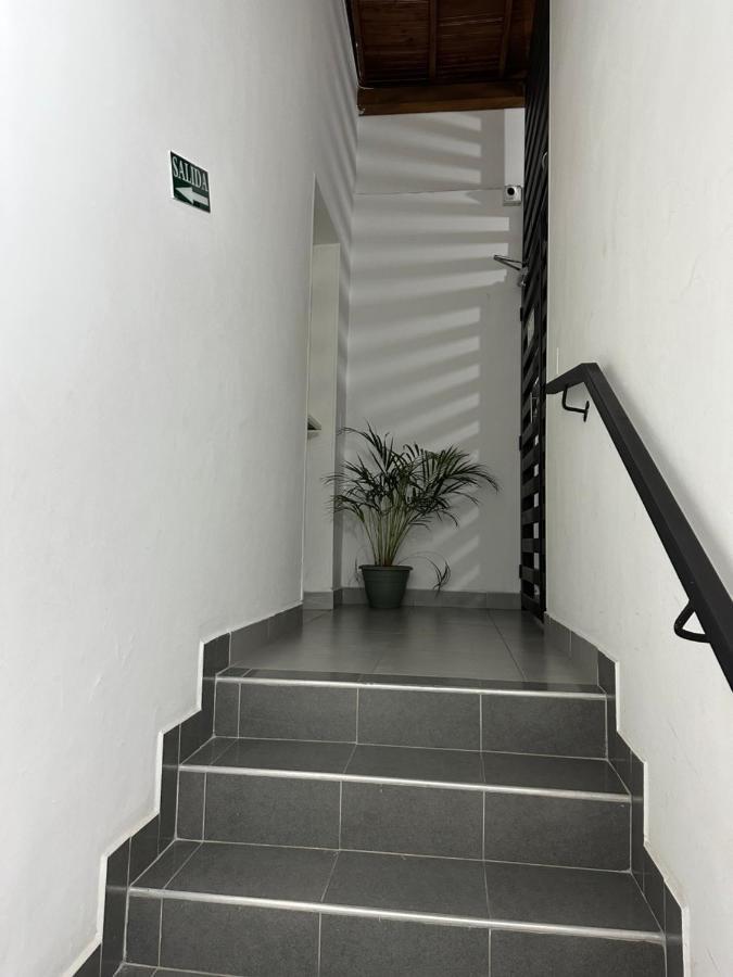 Apartament Aparta Estudio Amoblado 4 Medellin, San Joaquin Zewnętrze zdjęcie